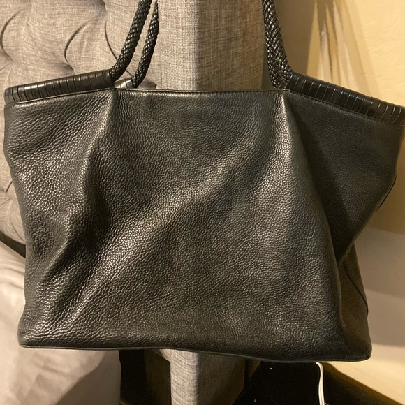 Tory Burch Black Taylor Tote Bag - Picture 4 of 8